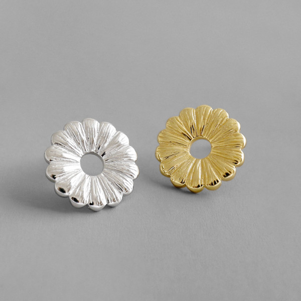 A37401 s925 sterling silver elegant geometric flower stud earrings