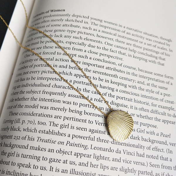 A31374 925 sterling silver gold shell necklace