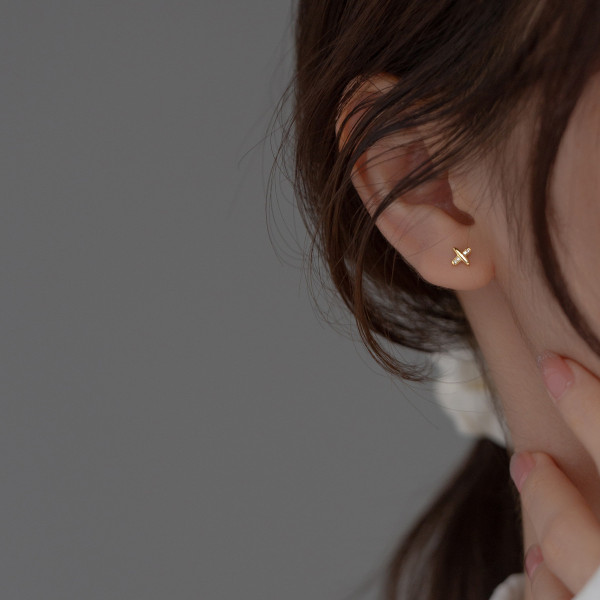 A36392 s925 sterling silver cute simpleX earrings
