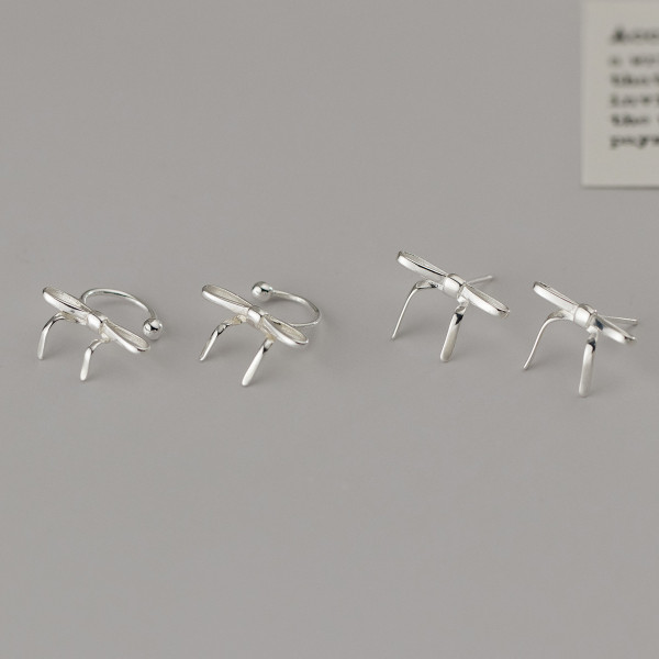 A43607 s925 sterling silver simple elegant ribbon butterfly stud earrings