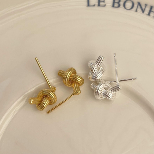 A39446 sterling silver twist stud simple fashion elegant earrings