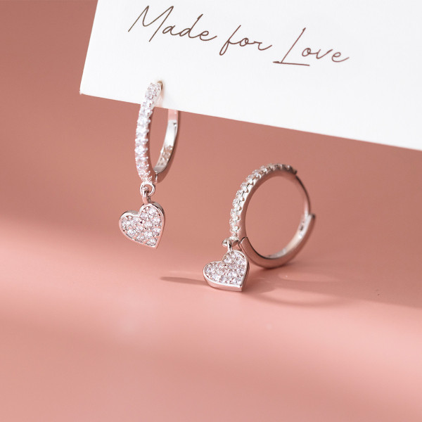 A44960 s925 sterling silver sweet unique rhinestone heart stud earrings