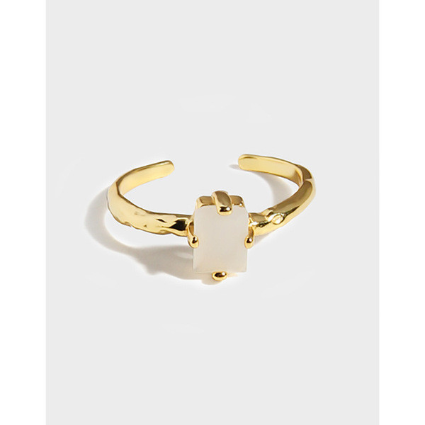 A34462 wrinkled quality cubiczirconia ring