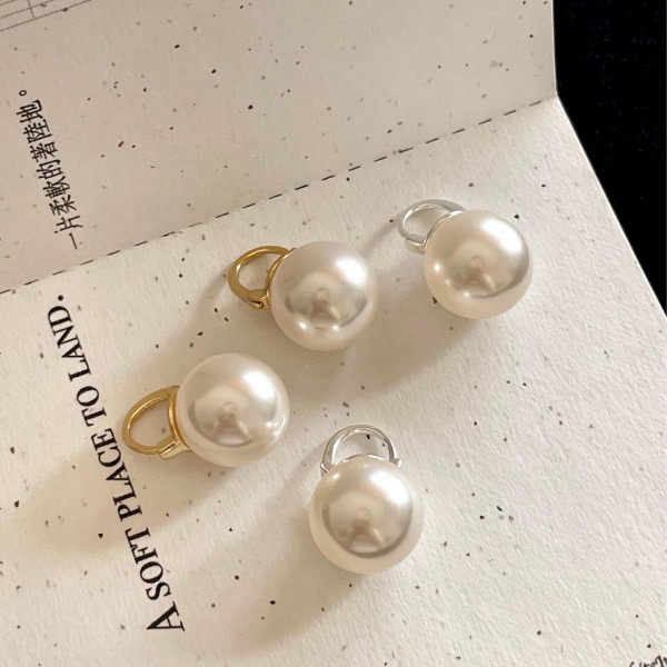 A45177 sterling silver pearl simple fashion earrings