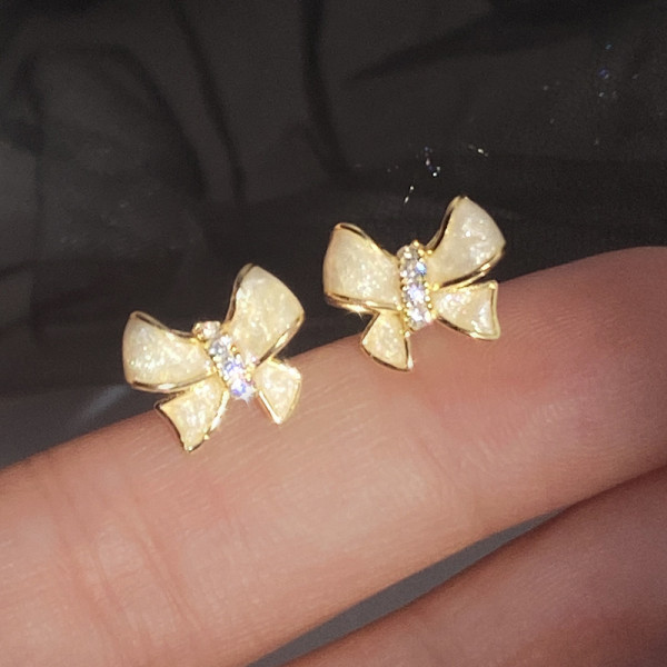 A39755 s925 silver rhinestone butterfly stud simple sweet earrings
