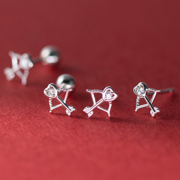 A41530 s925 sterling silver rhinestone heart stud design earrings