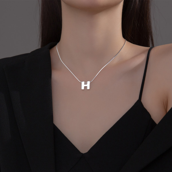 A37207 s925 sterling silver simple initialH necklace