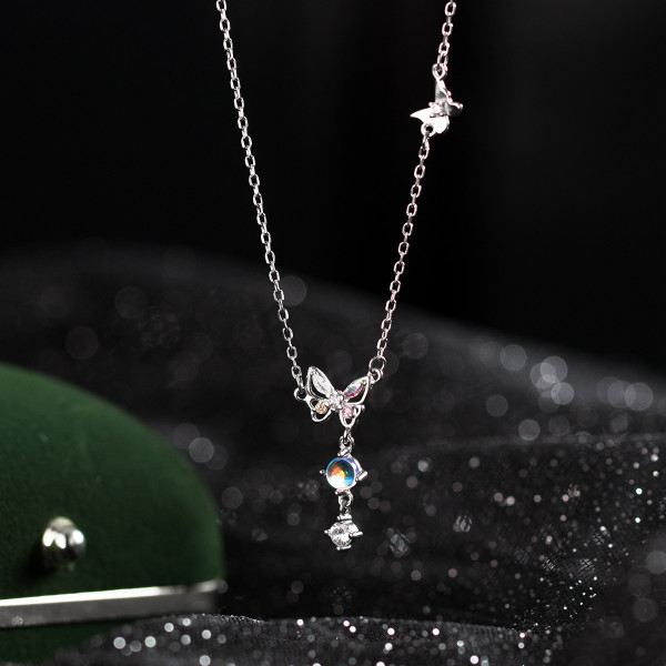 A44748 s925 silver trendy sweet dainty rhinestone butterfly necklace
