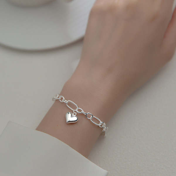 A33345 s925 sterling silver chic heart charm bracelet