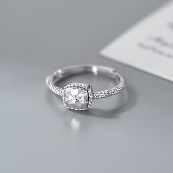 A46281 s925 sterling silver simple square twist ring