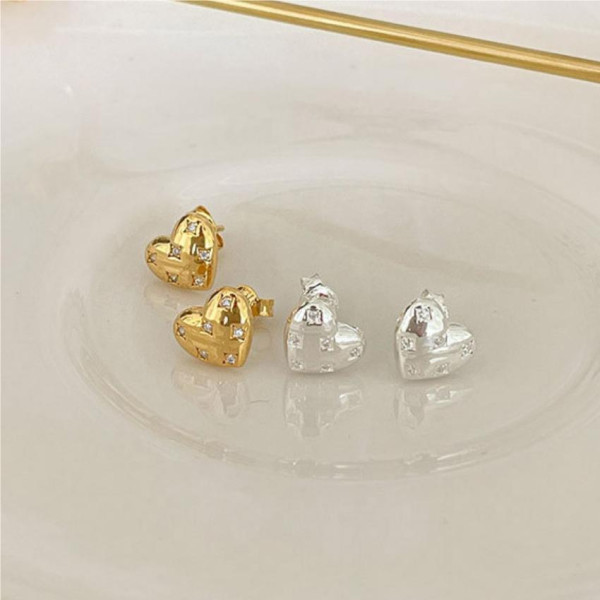 A37365 sterling silver cubic zirconia heart simple fashion stud earrings earrings