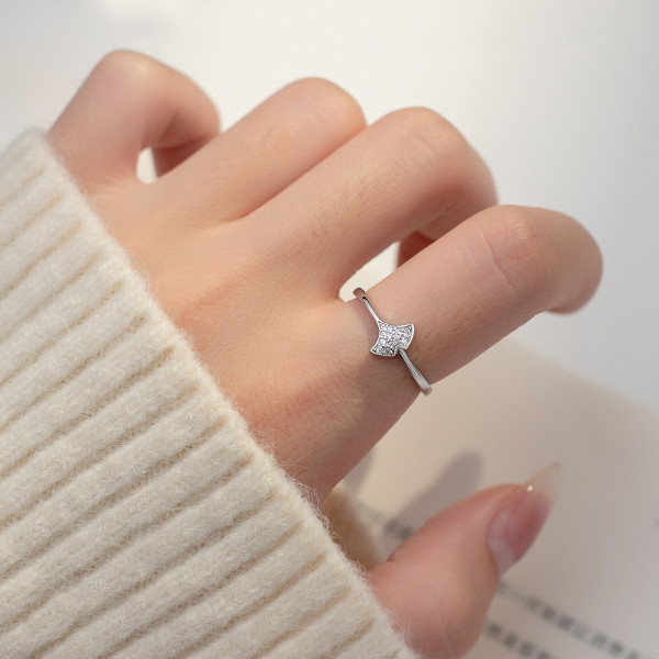 A38523 s925 sterling silver rhinestone simulateddiamondring unique elegant sparkling ring