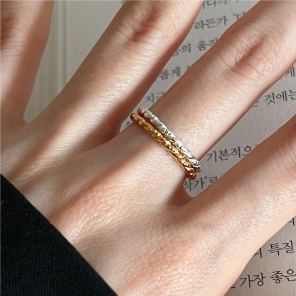 A37694 sterling silver minimalist design gold twist ring