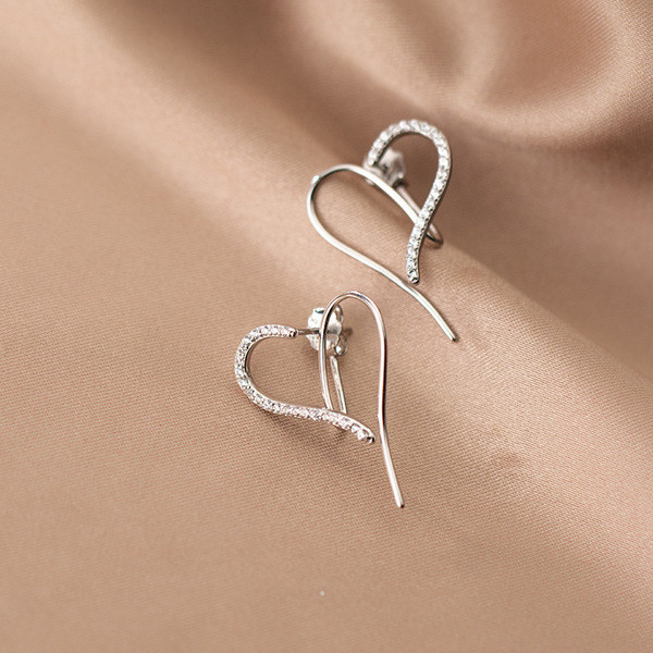 A33775 s925 sterling silver rhinestone heart earrings