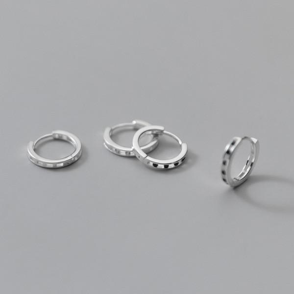 A31610 s925 sterling silver simple chic cute black white rhinestone circle hollowed fashion earrings