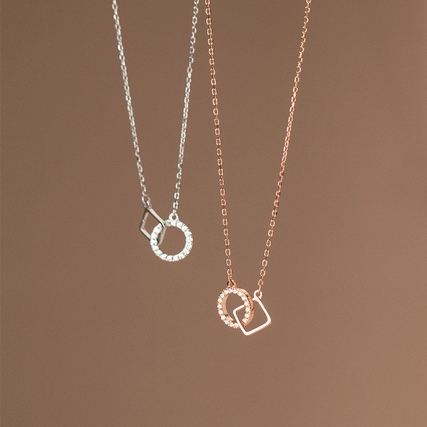 A34493 s925 sterling silver rhinestone hollowed circle square necklace