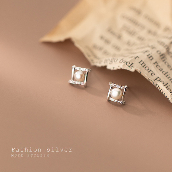 A33882 s925 sterling silver simple trendy sweet rhinestone square earrings