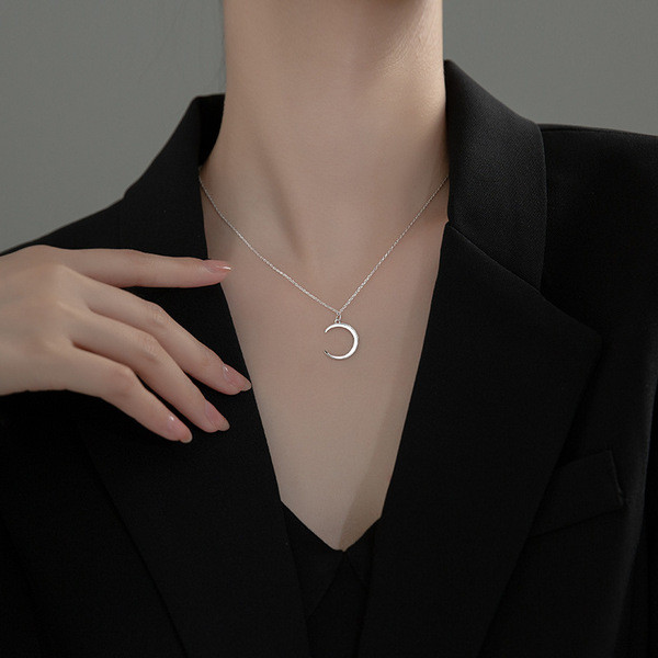 A33045 s925 sterling silver chic moon necklace