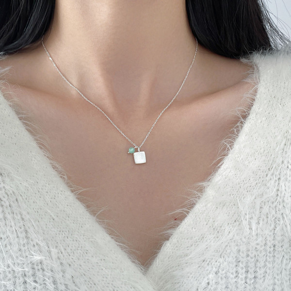 A46233 s925 silver sweet square necklace