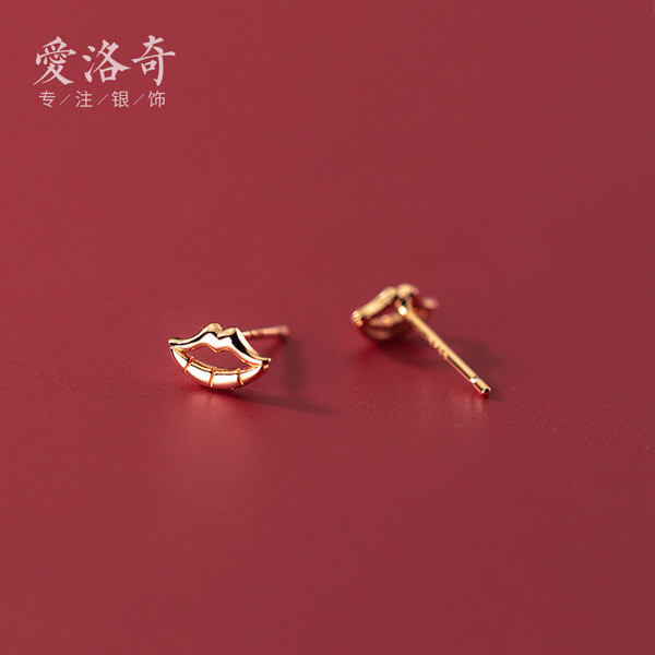 A32296 s925 sterling silver sweet unique cute hollowed lip earrings