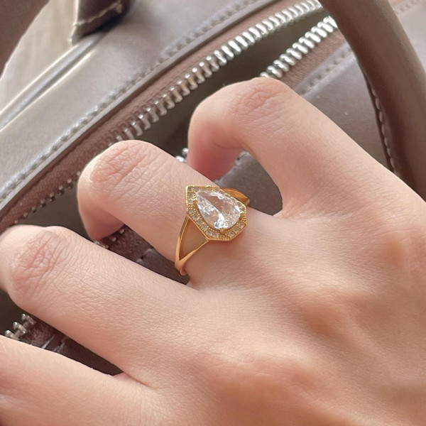 A44330 simple s925 sterling silver teardrop rhinestone simulatedring unique ring