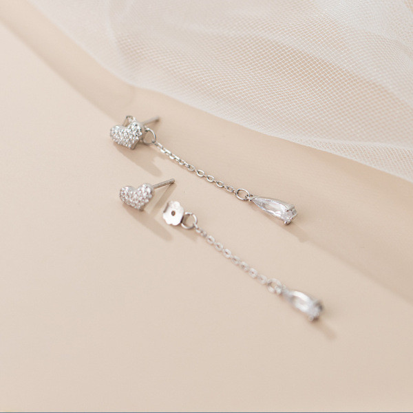 A34842 s925 sterling silver simple sparkling heart teardrop sweet chic earrings