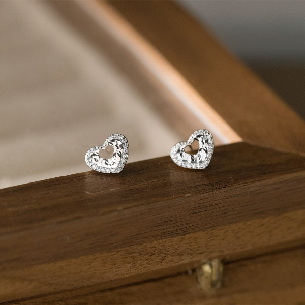 A43384 s925 sterling silver hollowed heart stud fashion sweet earrings