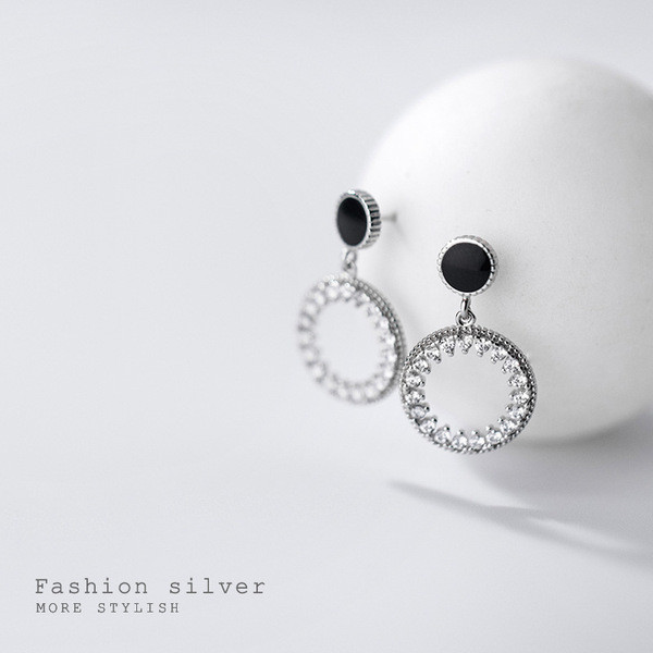 A31800 s925 sterling silver simple rhinestone circle short black chic earrings