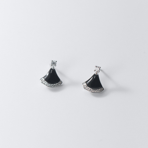 A33615 s925 sterling silver fashion rhinestone fanshape simple chic silver leaf earrings