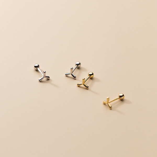 A33770 s925 sterling silver simple fashionY initial earrings