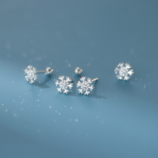 A44790 s925 sterling silver christmas cute rhinestone snowflake stud earrings