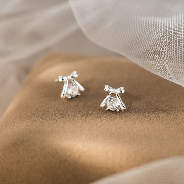 A45101 s925 sterling silver sweet rhinestone butterfly stud earrings