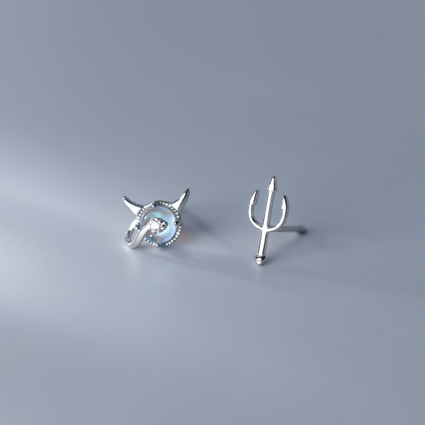 A35539 s925 sterling silver chic simple glass small cute earrings