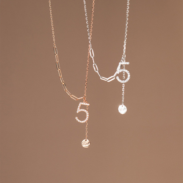 A34508 s925 sterling silver simple rhinestone number5 necklace