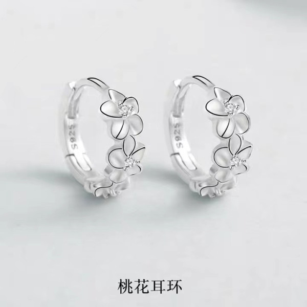A45319 s925 sterling silver trendy sweet rhinestone flower stud earrings