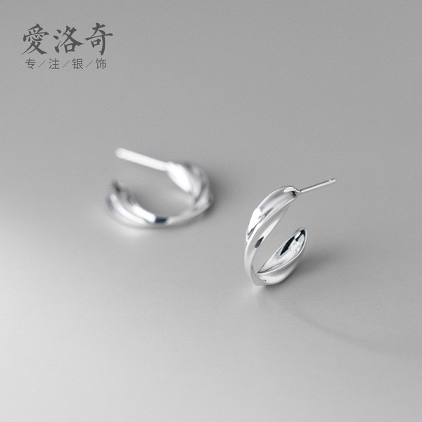 A31828 s925 sterling silver chic uniqueC bar earrings