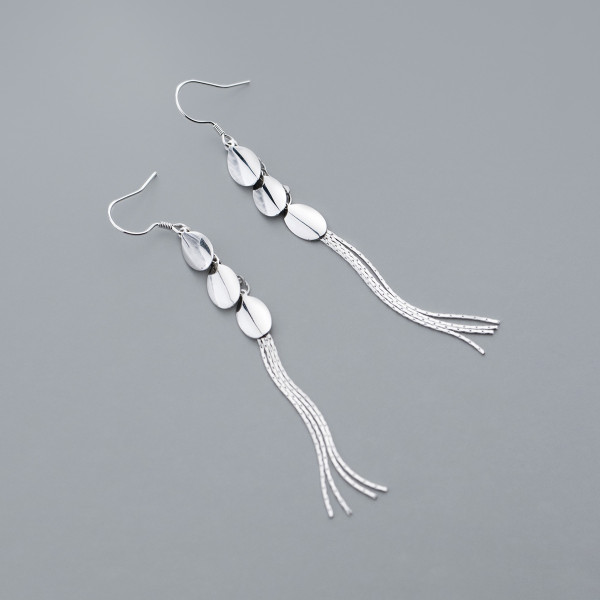 A35431 s925 sterling silver oval tassel earrings