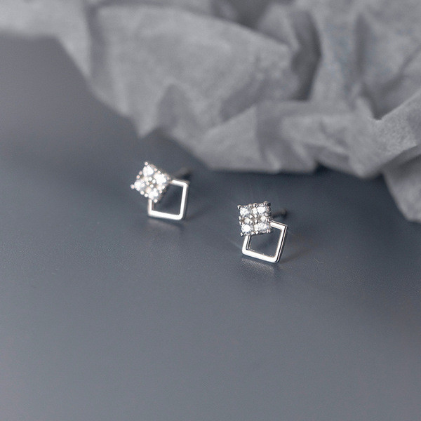 A33893 s925 sterling silver trendy simple rhinestone square earrings