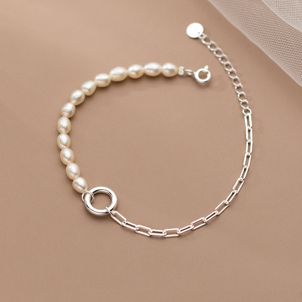 A34218 s925 sterling silver pearl circle asymmetric charm bracelet