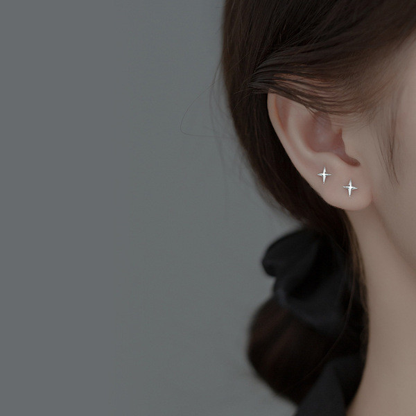 A34876 s925 sterling silver simple earrings