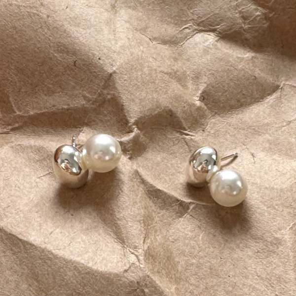 A41962 sterling silver pearl stud earrings simple elegant earrings