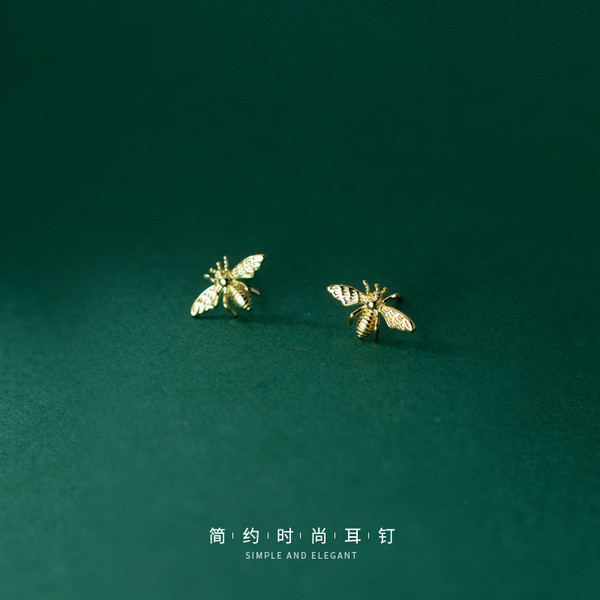 A33903 s925 sterling silver unique fashion bee earrings