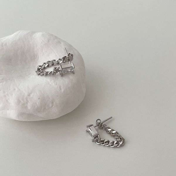 A33941 925 sterling silver minimalist silver unique white rhinestone earrings