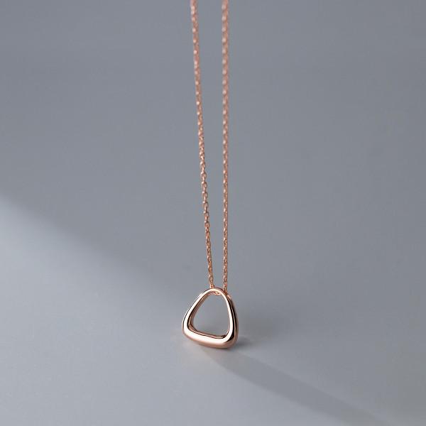 A35376 s925 sterling silver hollowed triangle necklace