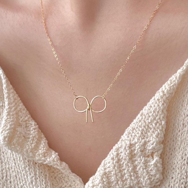 A46382 sterling silver butterfly simple elegant necklace