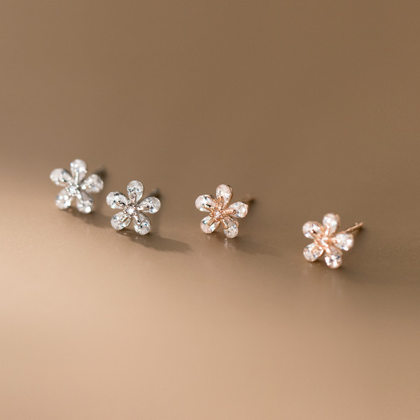 A42517 s925 trendy sweet rhinestone cubic zirconia flower silver stud design earrings