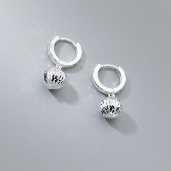 A43099 silver ball trendy design earrings