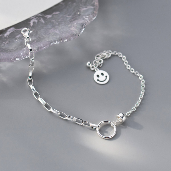 A45528 s925 silver trendy sweet circle smilingface symmetric charm bracelet