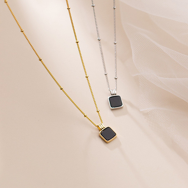 A34154 s925 sterling silver black square geometric necklace