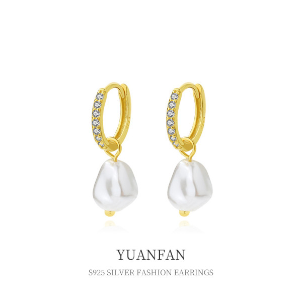 A39352 sterling silver vintage pearl cubic zirconia earrings